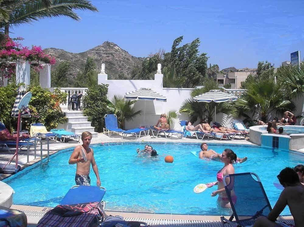 White Palace Studios Faliraki Exterior foto
